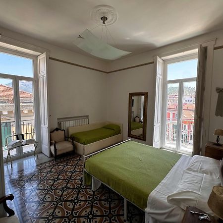 L'Una Di Notte Salerno Luaran gambar
